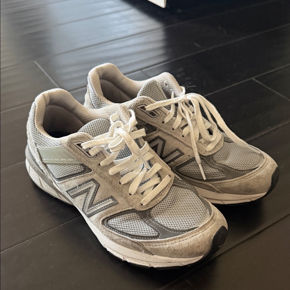 New Balance 990v4 Grey Sneakers Women’s 7.5